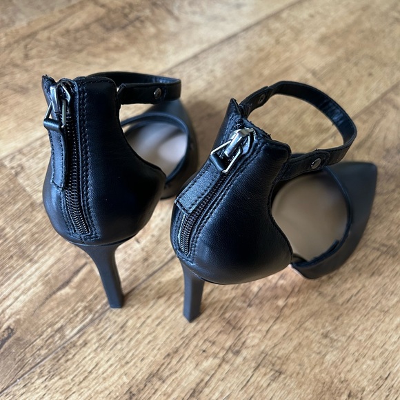 NINE WEST | Black Leather Ankle Strap & Foot Strap Heels - Size 8 - Picture 4 of 7